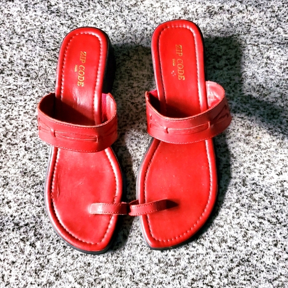 ZIP CODE Sandals - Picture 2 of 4